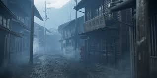 Calle de un pueblo japonés nebuloso en Silent Hill f con arquitectura tradicional