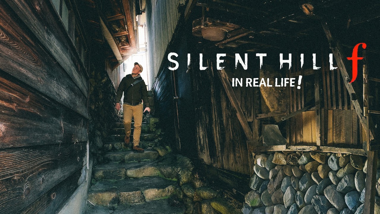 Narrow alleyways in Japanese town resembling Silent Hill f environments